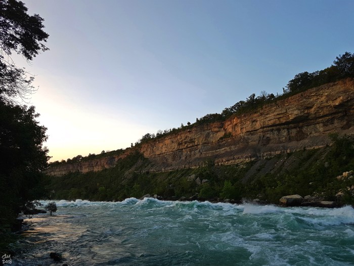 20170823_194955smsig